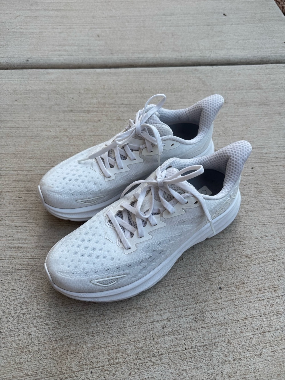 Hoka Women's Clifton 10 Running Shoes - White - Picture 5 of 5